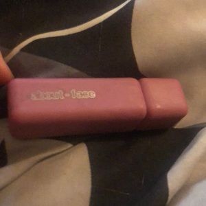 About - face it’s a fluid eye paint